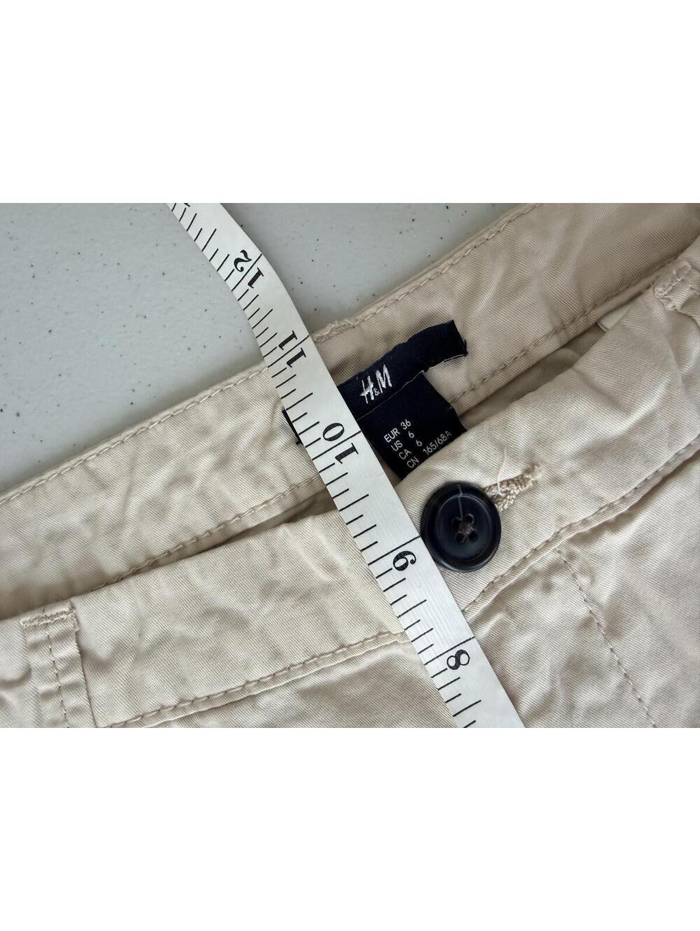 H&M Beige Cuffed Chino Shorts Size 6 Fits 4/6 - Picture 8 of 8